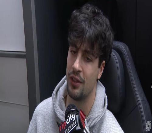 王顺利教练,传授,晨练塑形操,金宝博188bet体育官网,金宝博188bet体育平台,金宝博188bet体育链接,金宝博188bet体育官方