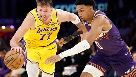 意甲焦点战：都灵对帕尔马，专家解析及比分回顾